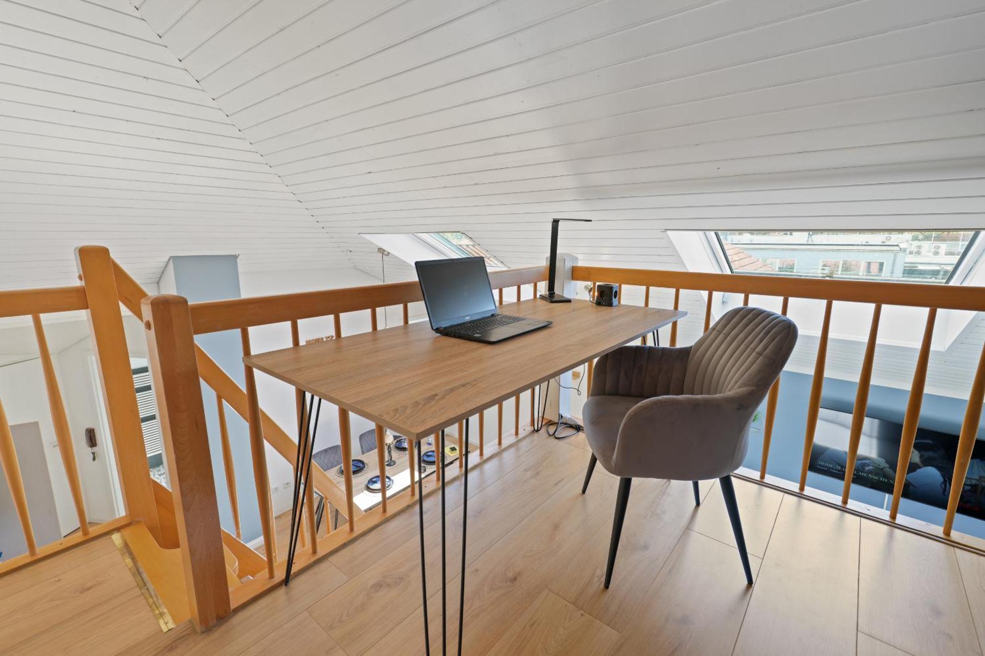 Apart21 - Blue - Maisonette - Netflix - Parking - Near Audi Ingolstadt Dış mekan fotoğraf